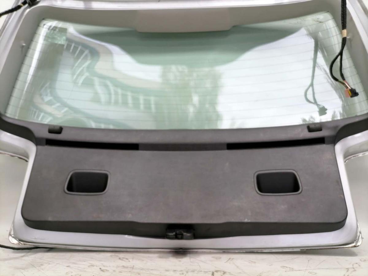 VW Golf 4 original Heckklappe mit Heckscheibe LA7W Reflexsilber Fließheck Bj.2003 VW Golf 4 original Heckklappe mit Heckscheibe LA7W Reflexsilber Fließheck Bj.2003